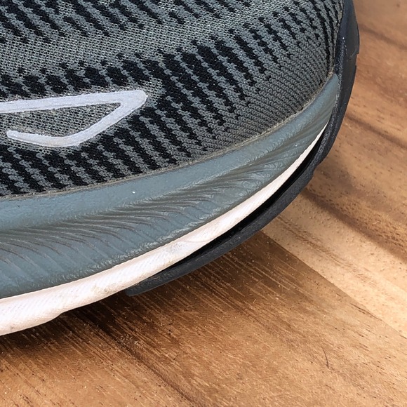 Hoka One One Clifton 9 Mens Running Shoes Black Grey Size 8 Lightweight Cushion main image 6